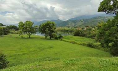 Se Vende Lote Campestre En Lagos De Maracaibo Palmira