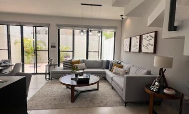 Casa nueva en Exclusiva Residencial de Cancún con Amenidades de Lujo