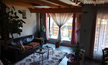 Casa en Venta en Población Laurie