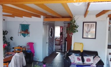 Casa en Venta en Población Laurie