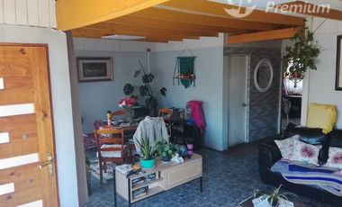 Casa en Venta en Población Laurie