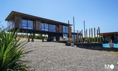 Casa en Venta en Condominio Rocas del Mar