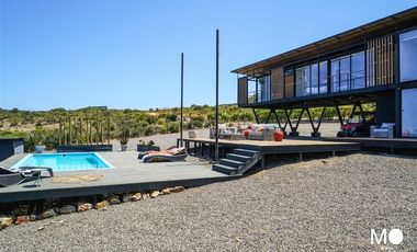 Casa en Venta en Condominio Rocas del Mar