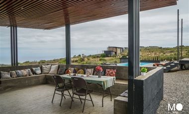 Casa en Venta en Condominio Rocas del Mar