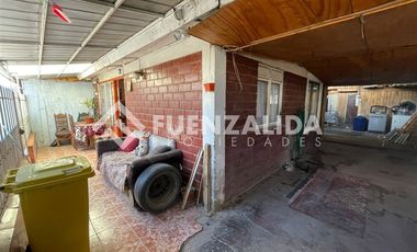 Casa en Venta en San Daniel con Av. Jose Joaquin Perez