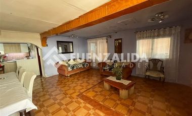 Casa en Venta en San Daniel con Av. Jose Joaquin Perez