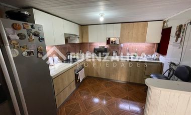 Casa en Venta en San Daniel con Av. Jose Joaquin Perez