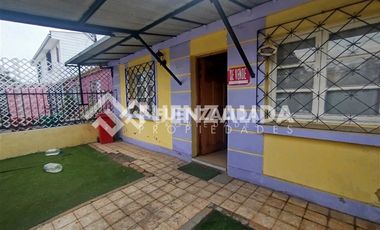 Casa en Venta en J Bizet/Castelar Sur