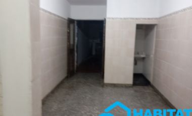 Vendo casa 3 dormitorios en barrio Coca-Cola