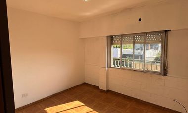 Alquiler departamento 3 ambientes Isidro Casanova