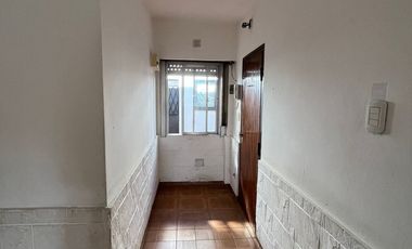 Alquiler departamento 3 ambientes Isidro Casanova