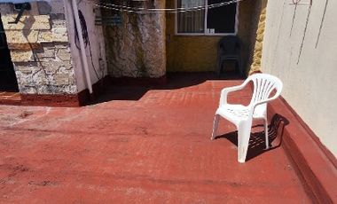 Departamento Tipo Casa en venta en Banfield Este