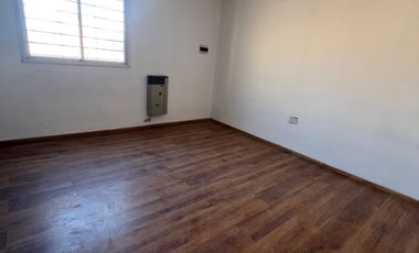 Venta de dos dúplex, barrio Comiso, San Rafael