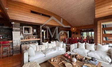 Casa en Venta en lago Panguipulli