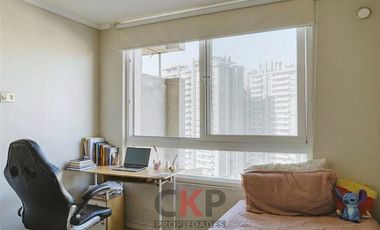 Departamento en Venta en Metro Irarrázaval / Av. Grecia