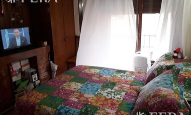 Venta de departamento tipo casa ph de 3 ambientes en Wilde (26338)