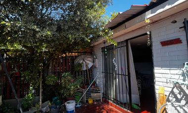 CASA CON AMPLIO TERRENO EN SAN JOSÉ DE LA ESTRELLA