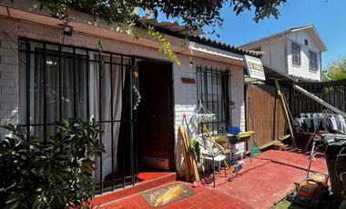 CASA CON AMPLIO TERRENO EN SAN JOSÉ DE LA ESTRELLA