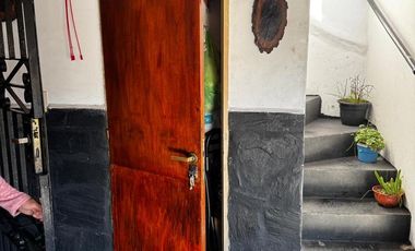 PH en venta con jardín , 4 ambientes, potencial ampliación. Ciudadela