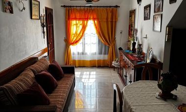 PH en venta con jardín , 4 ambientes, potencial ampliación. Ciudadela