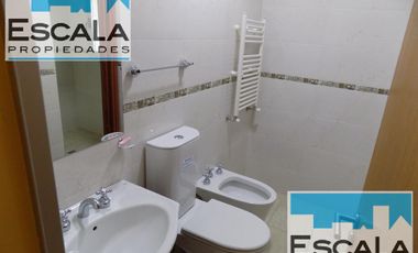 COUNTRY  SOLAR VICTORIA CASA  CON BAJADA EL RIO