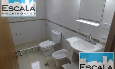 COUNTRY  SOLAR VICTORIA CASA  CON BAJADA EL RIO