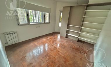 Casa 4 ambientes con dependencia completa en florida