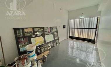 Casa 4 ambientes con dependencia completa en florida