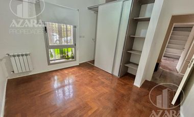 Casa 4 ambientes con dependencia completa en florida