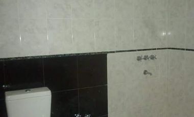 VENTA CASA 8 AMB 381 M2 JARDIN VALENTIN ALSINA LANUS