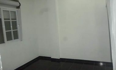 VENTA CASA 8 AMB 381 M2 JARDIN VALENTIN ALSINA LANUS