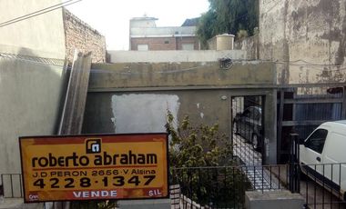 VENTA CASA 8 AMB 381 M2 JARDIN VALENTIN ALSINA LANUS
