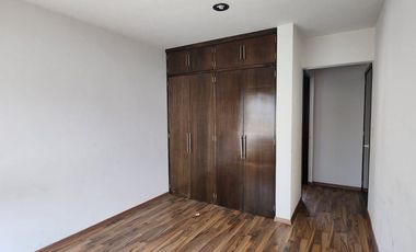 RENTA DEPA EN NAPOLES. BALCON, 3 RECAMARAS, 2 BAÑOS, 1 EST.