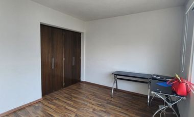 RENTA DEPA EN NAPOLES. BALCON, 3 RECAMARAS, 2 BAÑOS, 1 EST.