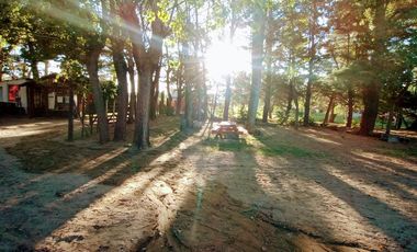 CASA CON PILETA Terreno AMPLIO - Mar De Ajo