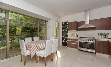 Casa en alquiler de verano (enero y febrero) con 4 dormitorios en El Encuentro