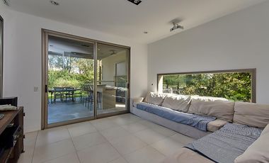 Casa en alquiler de verano (enero y febrero) con 4 dormitorios en El Encuentro