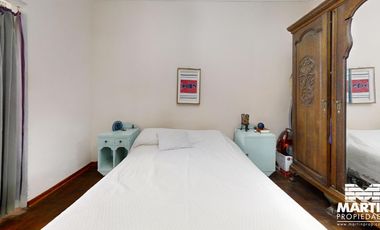 Casa en venta en Martinez 3 ambientes con patio y cochera mas Dpto 3 amb c/patio.