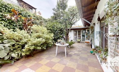 Casa en venta en Martinez 3 ambientes con patio y cochera mas Dpto 3 amb c/patio.