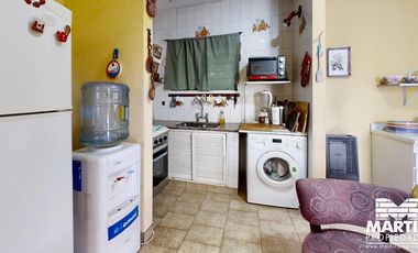 Casa en venta en Martinez 3 ambientes con patio y cochera mas Dpto 3 amb c/patio.