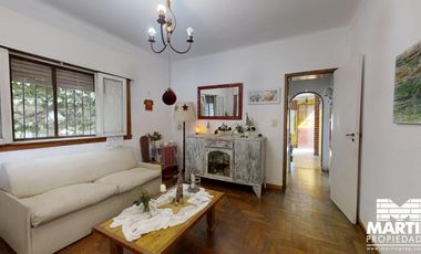 Casa en venta en Martinez 3 ambientes con patio y cochera mas Dpto 3 amb c/patio.