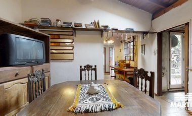 Casa en venta en Martinez 3 ambientes con patio y cochera mas Dpto 3 amb c/patio.