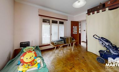 Casa en venta en Martinez 3 ambientes con patio y cochera mas Dpto 3 amb c/patio.