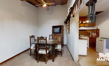 Casa en venta en Martinez 3 ambientes con patio y cochera mas Dpto 3 amb c/patio.