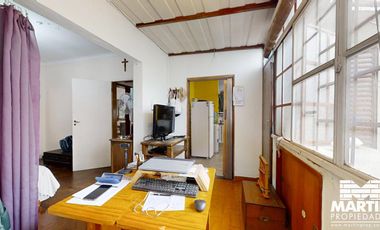 Casa en venta en Martinez 3 ambientes con patio y cochera mas Dpto 3 amb c/patio.
