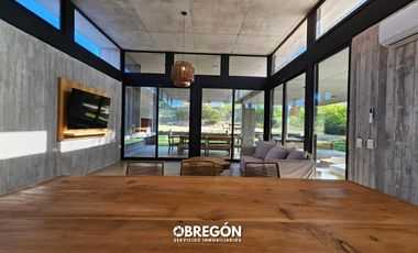 Casa en Venta en Costa Esmeralda Ecuestre Cancha de Polo