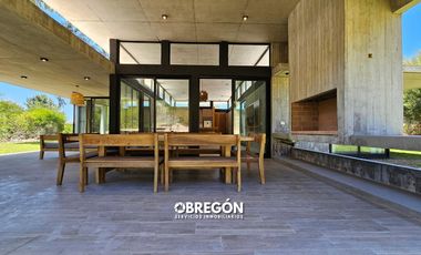 Casa en Venta en Costa Esmeralda Ecuestre Cancha de Polo