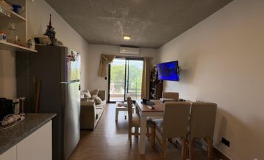 VENTA -EXCELENTE DEPTO 2 AMB -IDEAL INVERSION -CON RENTA-200 M DE ESTACION PILAR