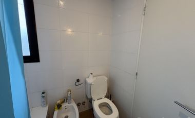 VENTA -EXCELENTE DEPTO 2 AMB -IDEAL INVERSION -CON RENTA-200 M DE ESTACION PILAR