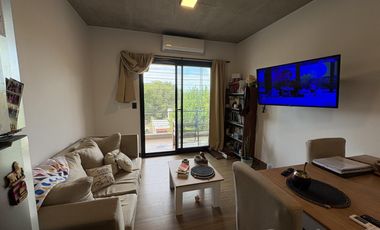VENTA -EXCELENTE DEPTO 2 AMB -IDEAL INVERSION -CON RENTA-200 M DE ESTACION PILAR
